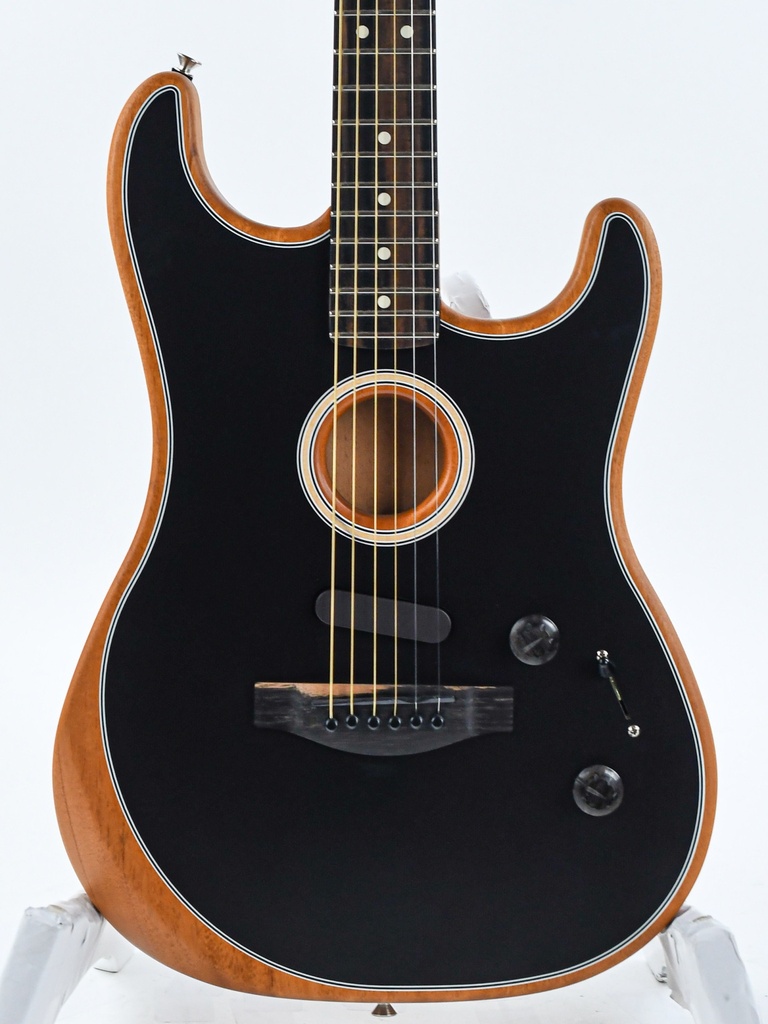 Fender Acoustasonic Stratocaster Black | The Fellowship of
